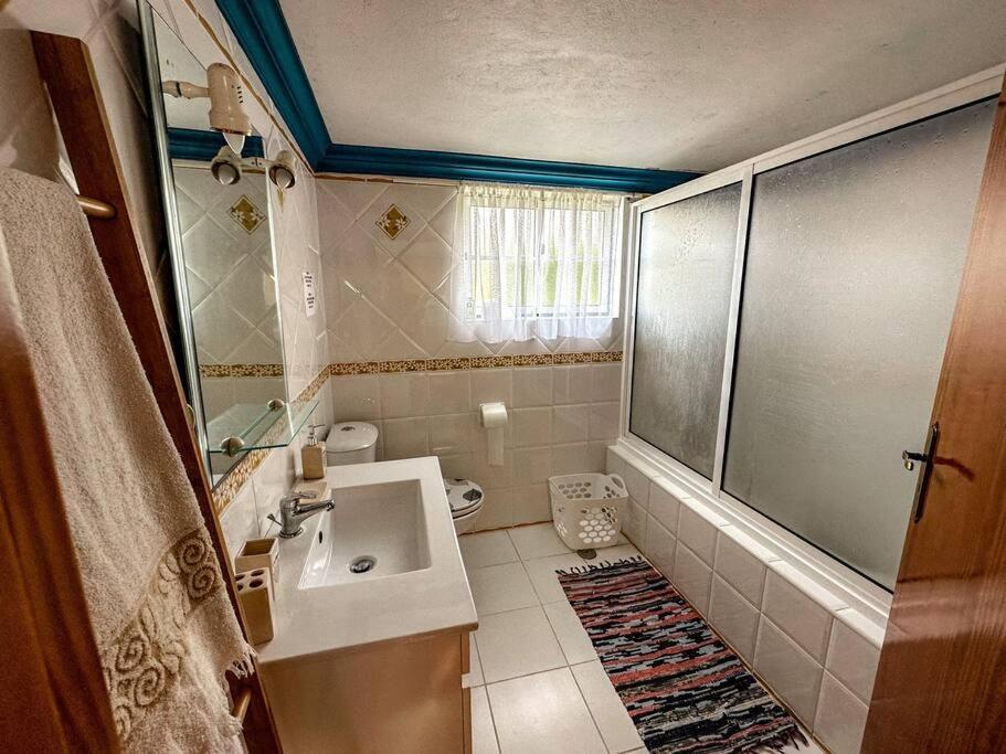 Luana House Apartment Biscoitos  Ngoại thất bức ảnh